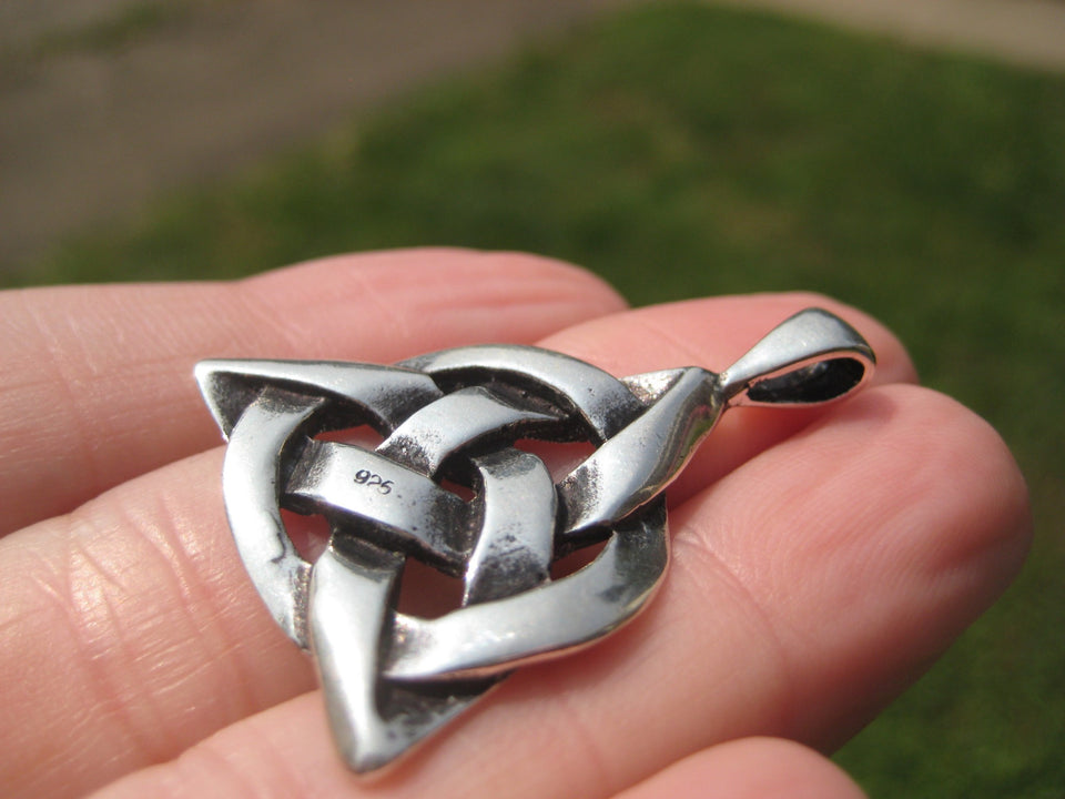 925 Silver Viking Norse Valknut Triquetra  Pendant Necklace A13