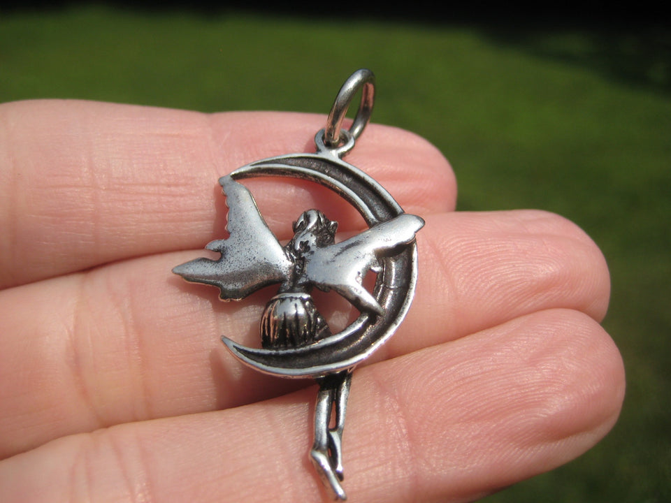 925 Silver Fairy On Moon Pendant Necklace Thailand Jewelry Art A432