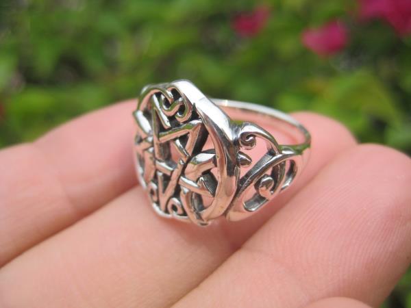 925 Sterling Silver star and moon Pentagram Ring Thailand Jewelry Art A12