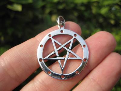 925 sterling silver wicca inverted pentagram pendant A5
