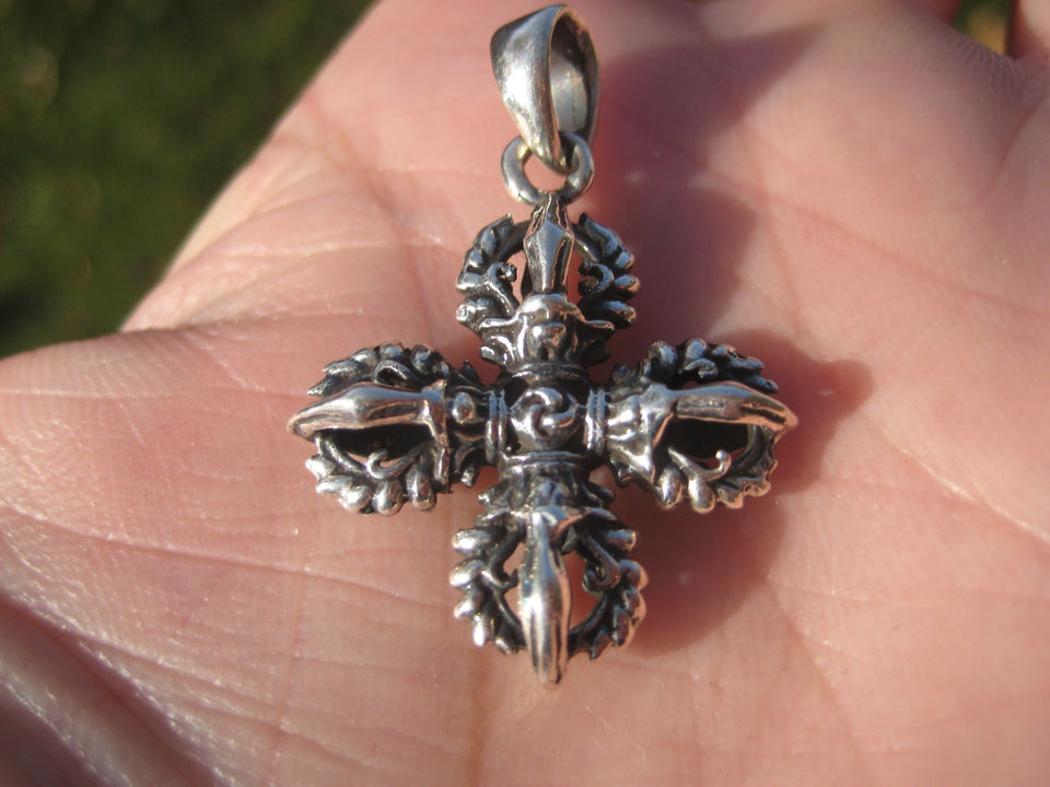 925 Silver Viswa Vajra Pendant Necklace A7633