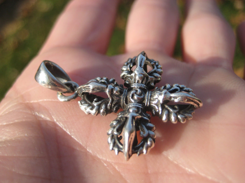 925 Silver Viswa Vajra Pendant Necklace A7633