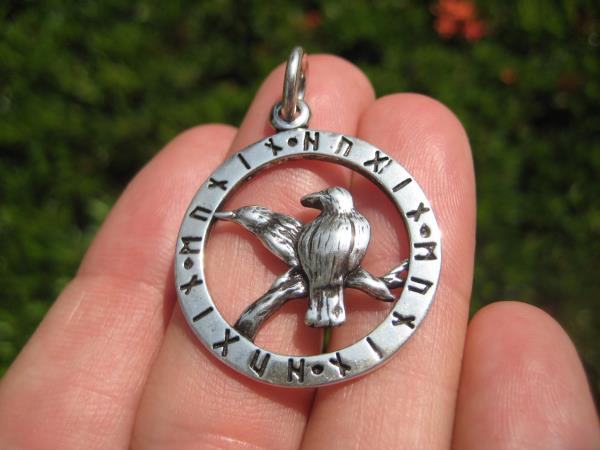 925 Sterling Huginn Muninn Raven birds of Odin Viking Germanic Runes Pendant A3