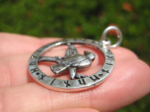 925 Sterling Huginn Muninn Raven birds of Odin Viking Germanic Runes Pendant A3