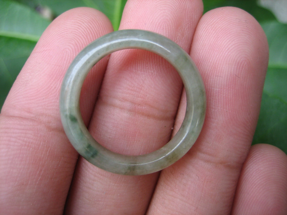 Natural Jadeite Jade ring Thailand jewelry stone mineral size  7.25 US  EB 031