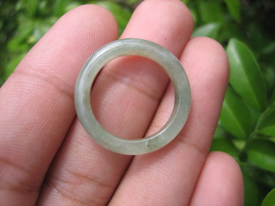 Natural Jadeite Jade ring Thailand jewelry stone mineral size  7 US  EB 049