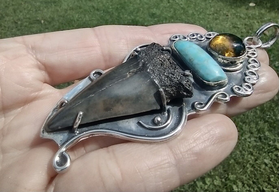 925 Silver Fossil Shark Tooth Pendant Taxco Mexico CH6254