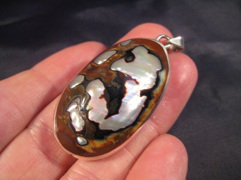 925 Silver African Turban Shell pendant Thailand  N3877