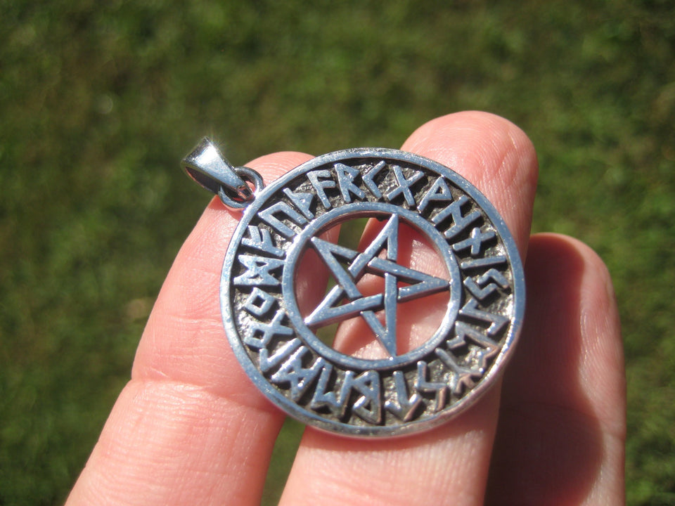 925 Silver Pentagram Pentacle Runes Pendant  A2734