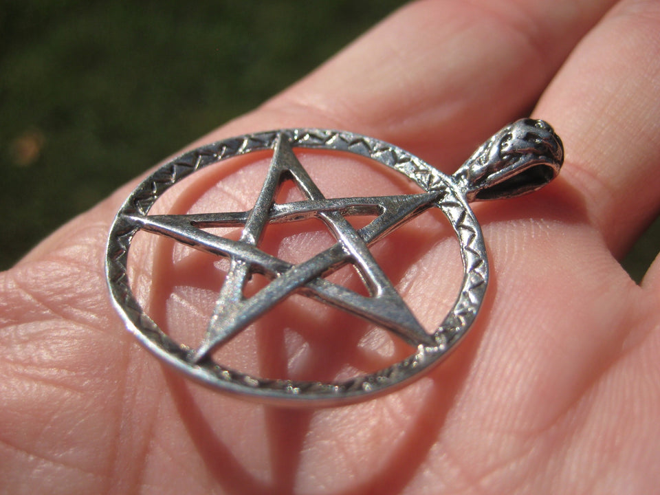 925 Silver Pentagram Pentacle Pendant  A2747