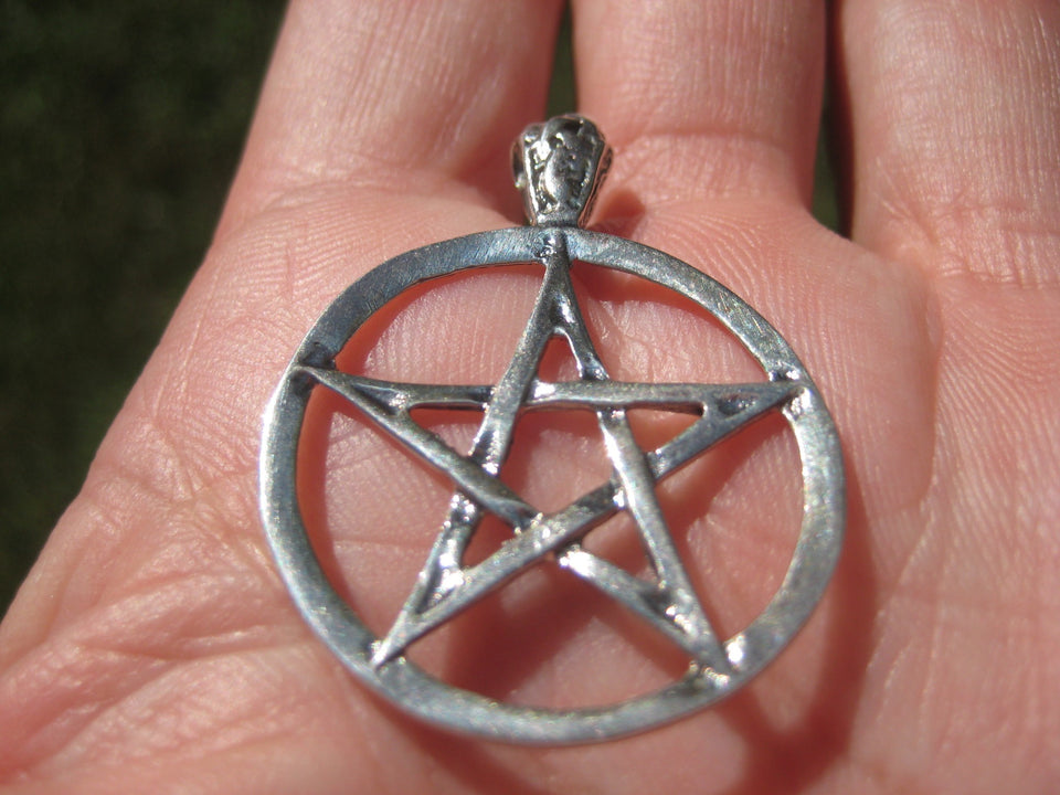 925 Silver Pentagram Pentacle Pendant  A2747