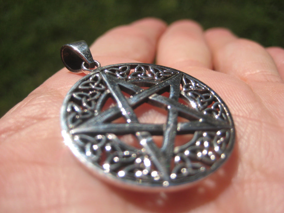 925 Silver Pentagram Pentacle Pendant  A2744