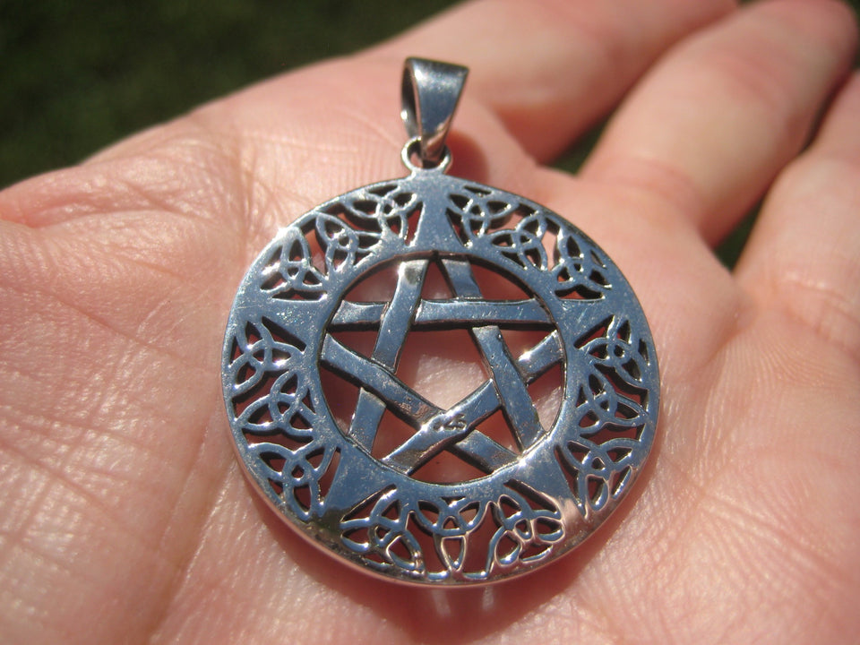 925 Silver Pentagram Pentacle Pendant  A2744