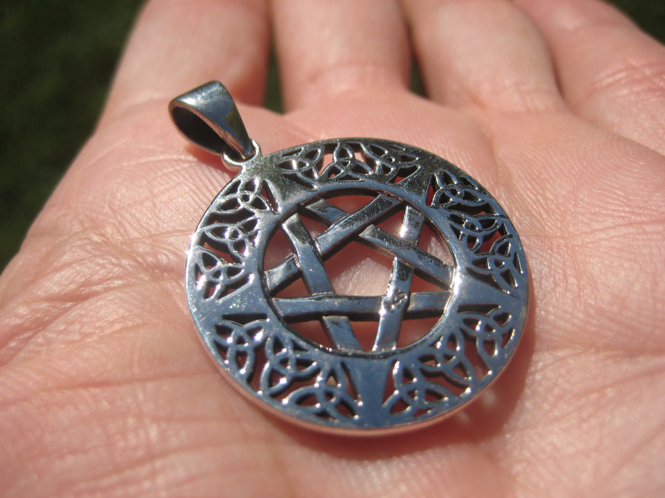 925 Silver Pentagram Pentacle Pendant  A2744