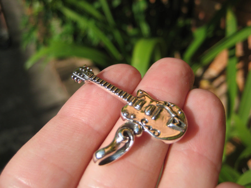 925 Silver electric guitar Pendant NecklaceThailand jewelry art A3856