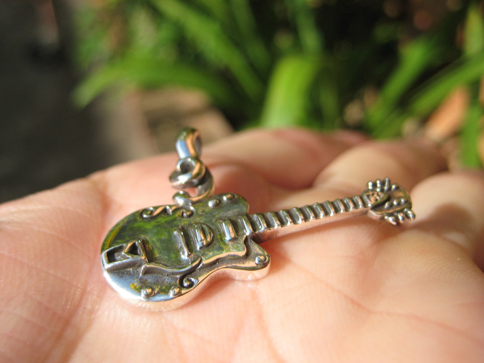 925 Silver electric guitar Pendant NecklaceThailand jewelry art A3856