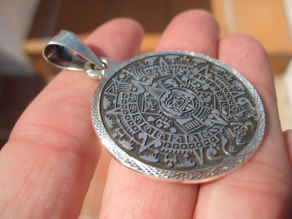 925 Silver Mayan Calendar Pendant Necklace Taxco Mexico A28648