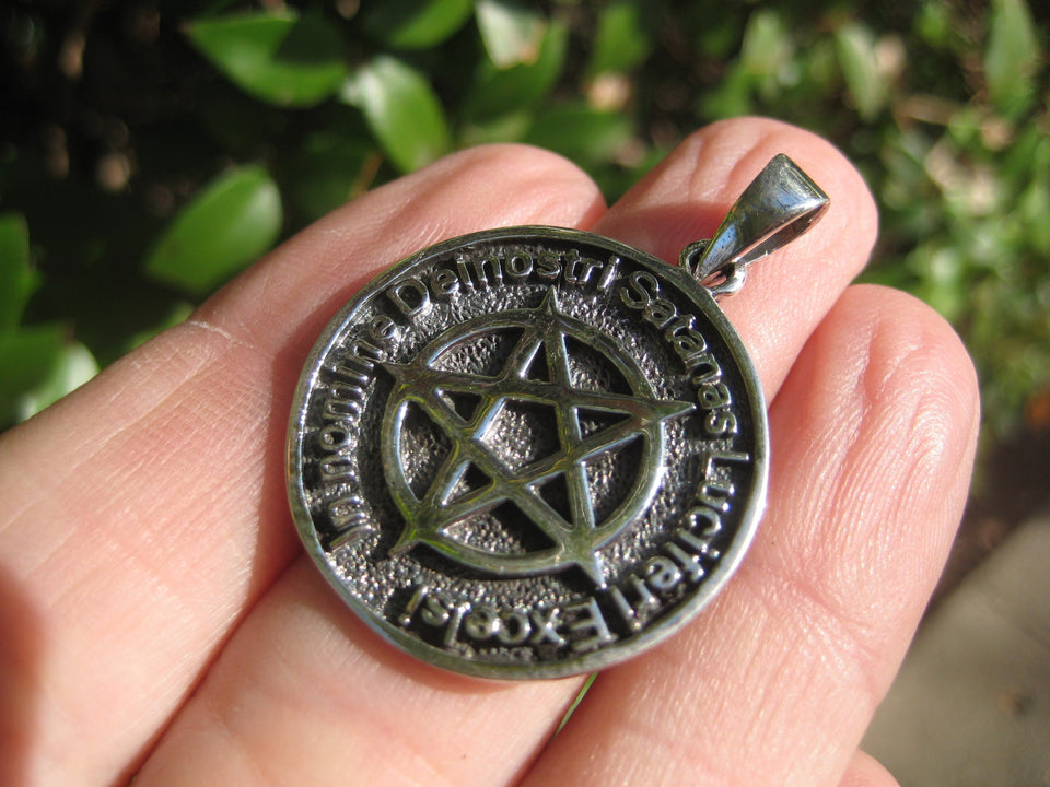 925 silver Inverted Pentagram Satanic Pendant Necklace Thailand Jewelry A346