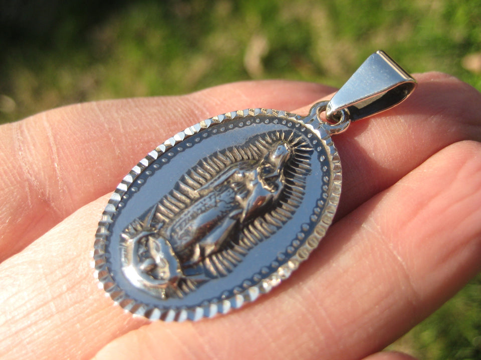925 Silver Virgin Saint Guadalupe Pendant Taxco Mexico N3766