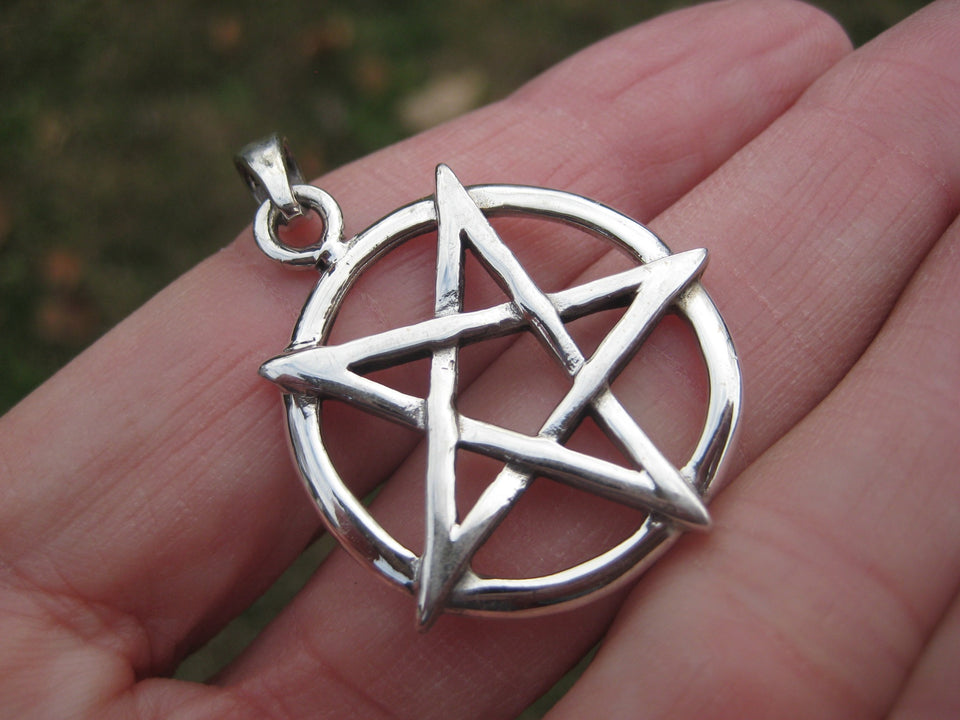 925 Silver Inverted Pentagram Pendant Thailand A3844