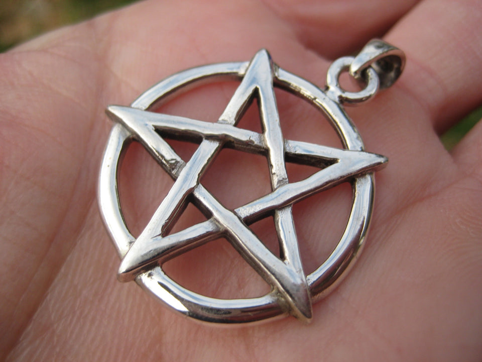 925 Silver Inverted Pentagram Pendant Thailand A3844