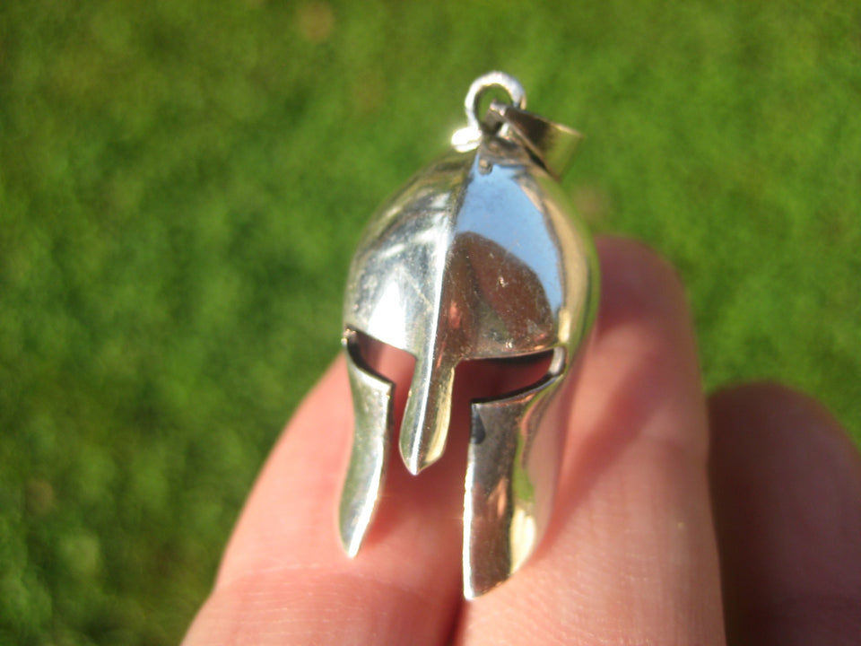 925 Silver Ancient  Roman Gladiator Greek Spartan soldiers Helmet Pendant A2745