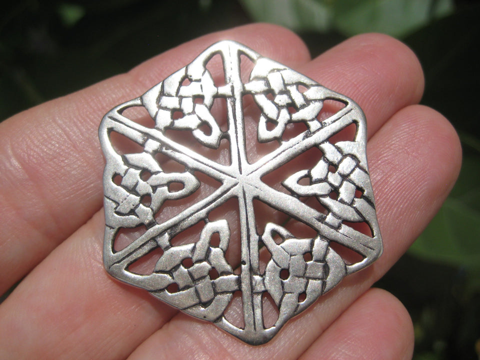 Large 925 Silver Celtic knot Flower Style  Pendant Thailand Jewelry  Art