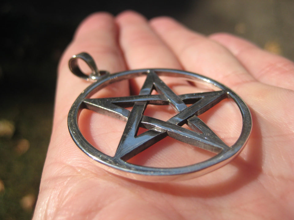 Extra Large 925 Sterling Silver Wicca Inverted Pentagram Pendant A2633