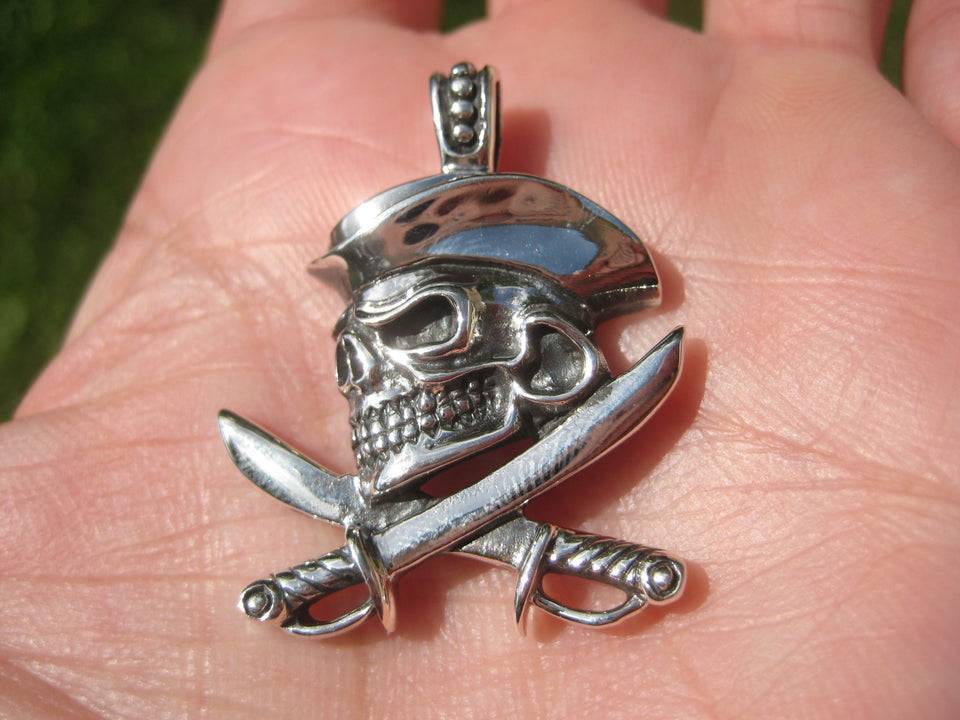 925 Silver Skull Pirate and Cutlass Pendant Necklace A2769