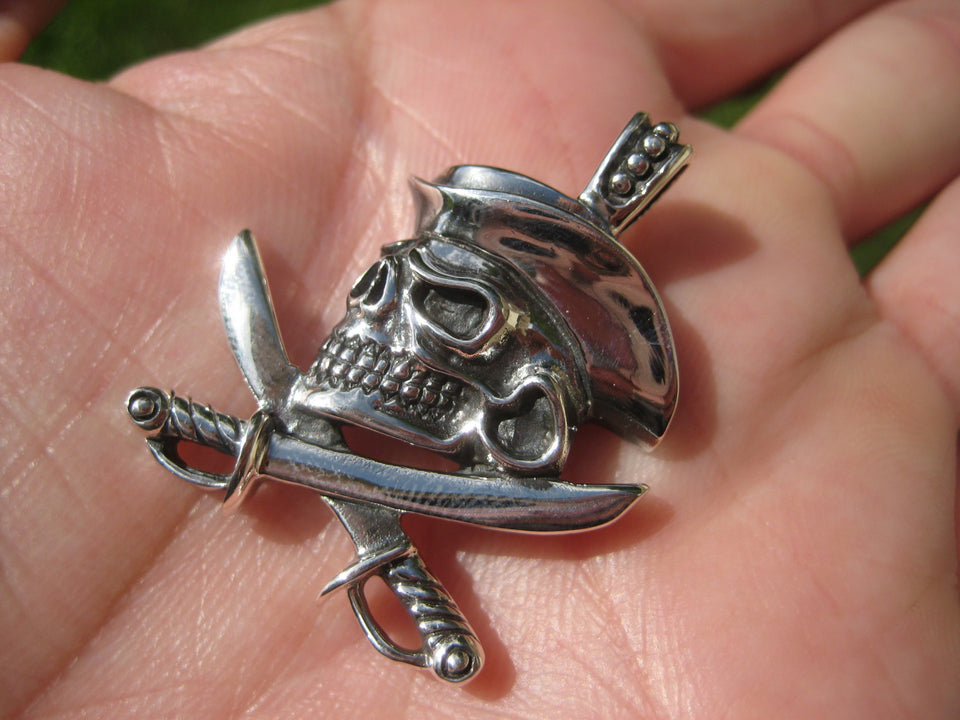 925 Silver Skull Pirate and Cutlass Pendant Necklace A2769