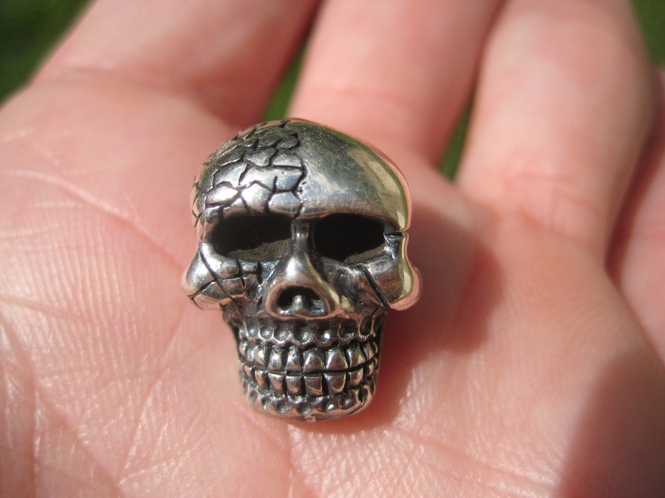 925 Silver Skull Pendant Necklace with 925 Silver chain A2476