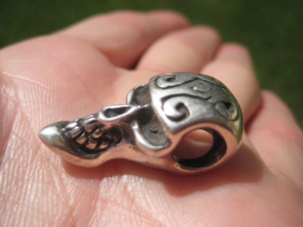 925 Silver Thin Man Skull Pendant Necklace Thailand A7454