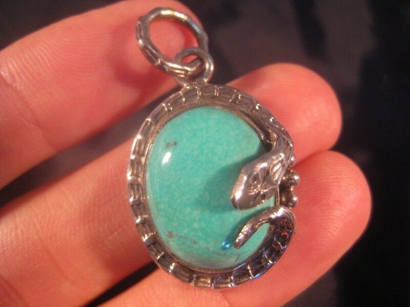 925 Silver Arizona Turquoise rattlesnake Pendant N3755