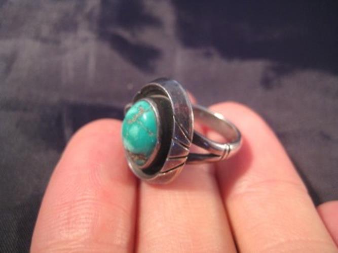 925 Silver Tibetan Turquoise crystal stone Ring jewelry art Size 3.25 N389