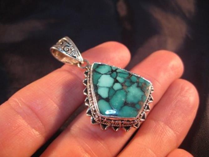 925 Silver Tibetan Turquoise stone crystal Pendant Necklace Nepal N4977