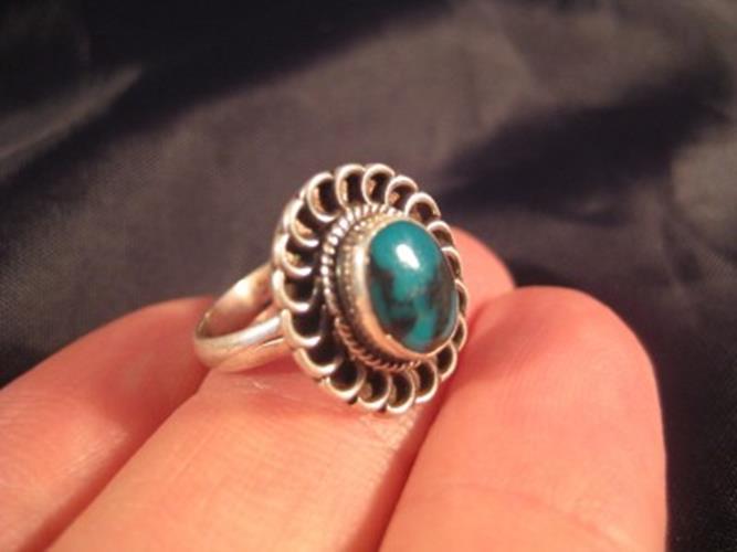 925 Silver Tibetan Turquoise crystal stone Ring Nepal jewelry art Size 4.5 N376