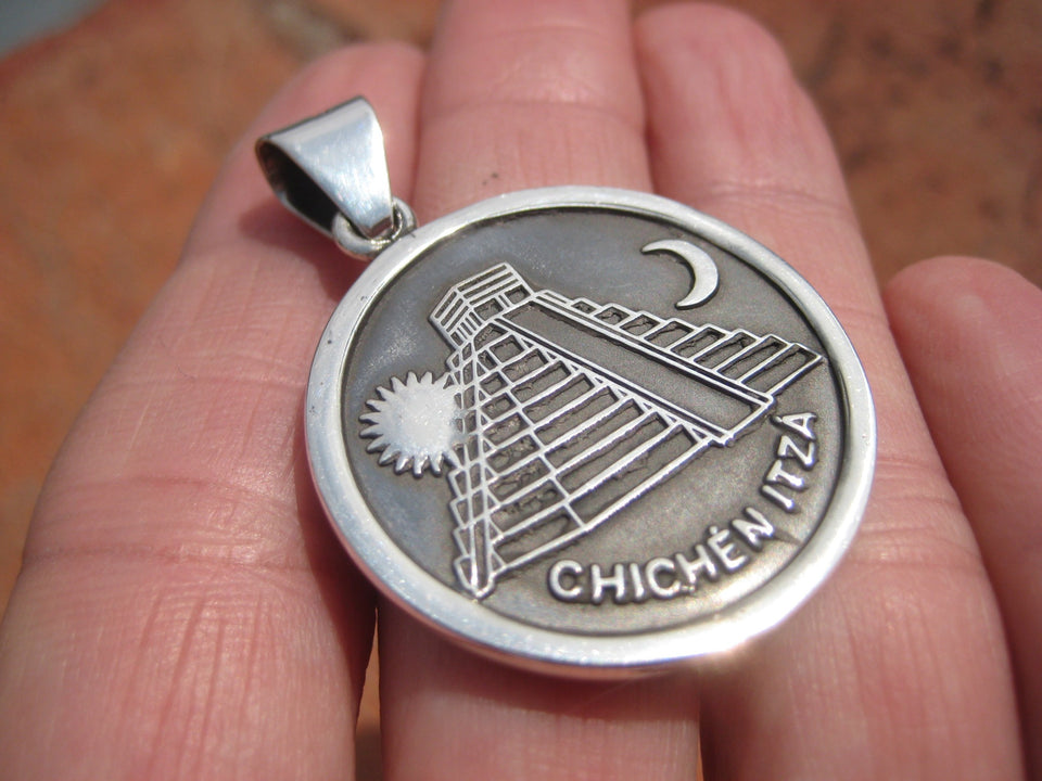 925 Silver Mayan Calendar Pyramid Sun Moon Pendant Taxco Mexico A2757