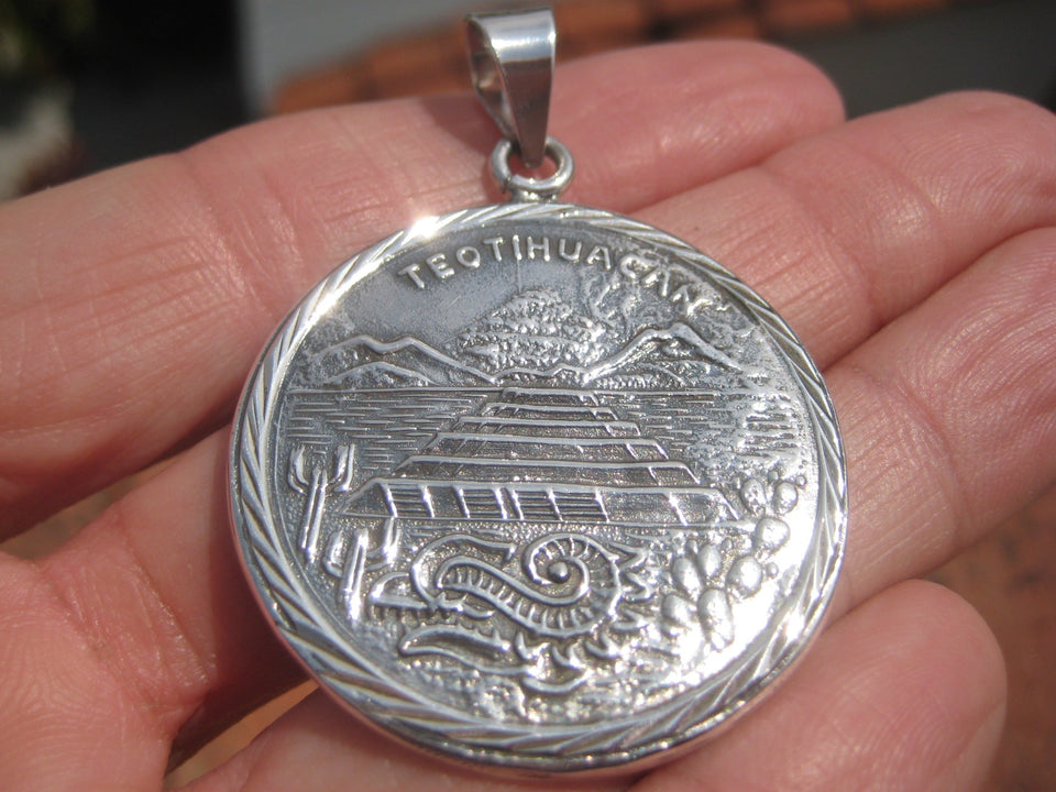 Large 925 Silver Mayan Calendar Pyramid Pendant Taxco Mexico A2748