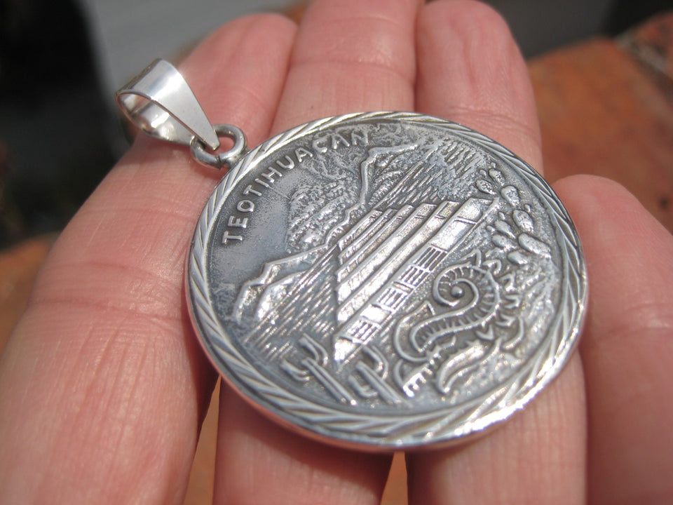 Large 925 Silver Mayan Calendar Pyramid Pendant Taxco Mexico A2748