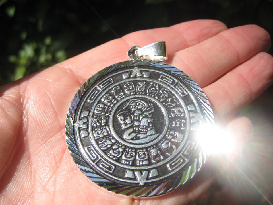 Large 950 Silver Mayan Calendar Pendant Necklace Taxco Mexico A8343