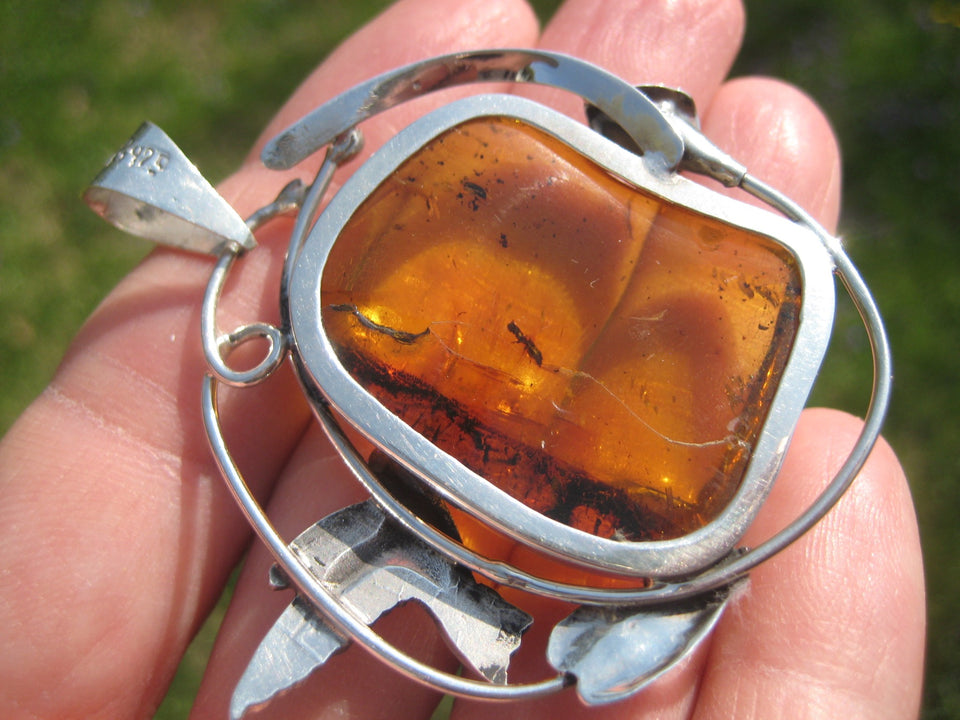 Natural Chiapas Amber Pendant Necklace Taxco Mexico Ant Insect N4838