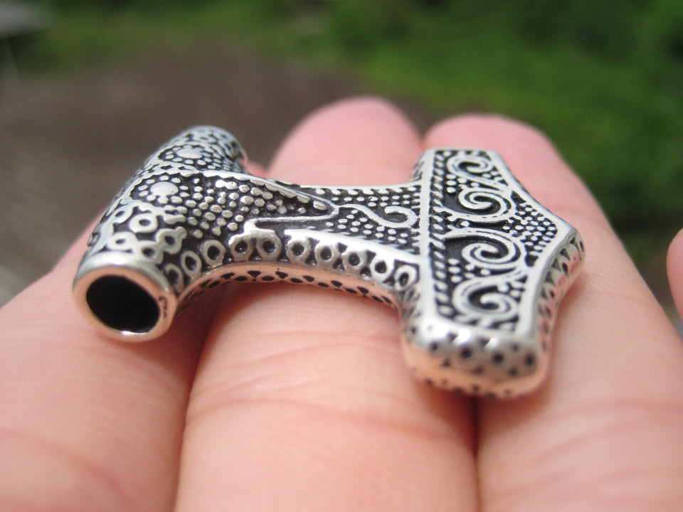 925 Silver Viking Mjolnir Mjolhner Ravin Hammer of Thor Pendant A27