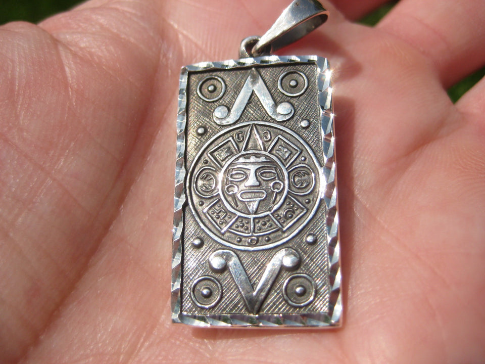 925 Silver Aztec  Mayan God Calendar Pendant necklace A2755