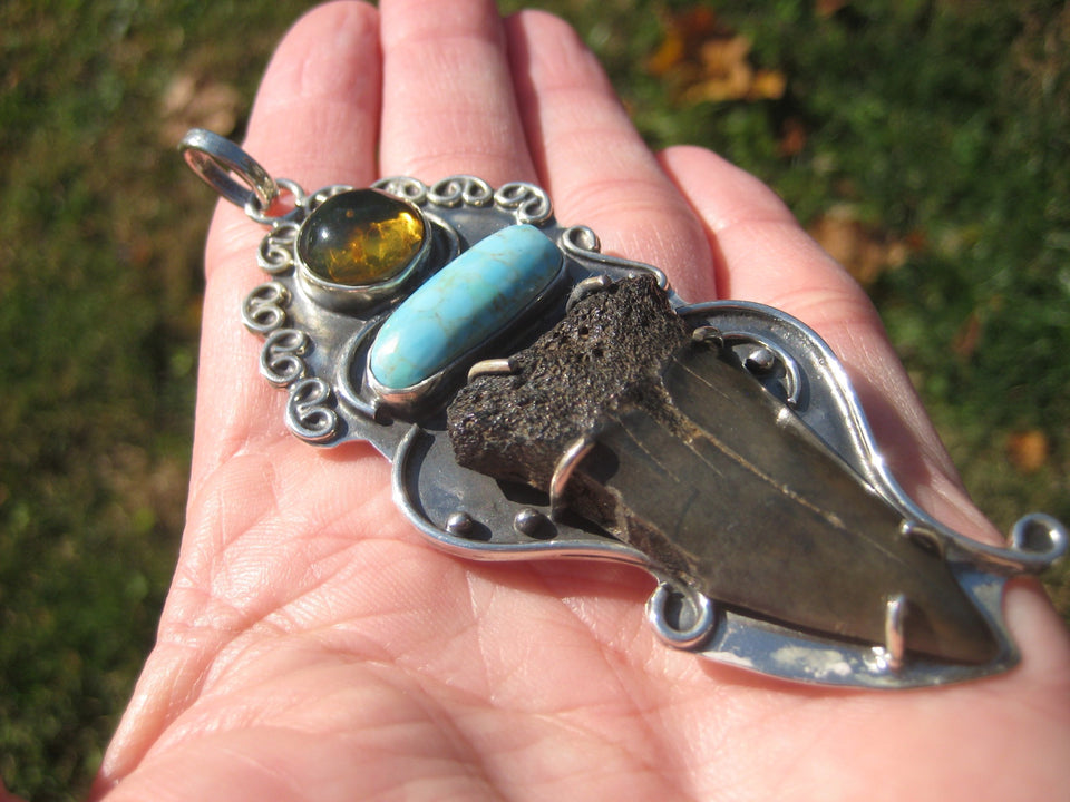 925 Silver Natural Megalodon Fossil Tooth Arizona Turquoise  Pendant Taxco A4476