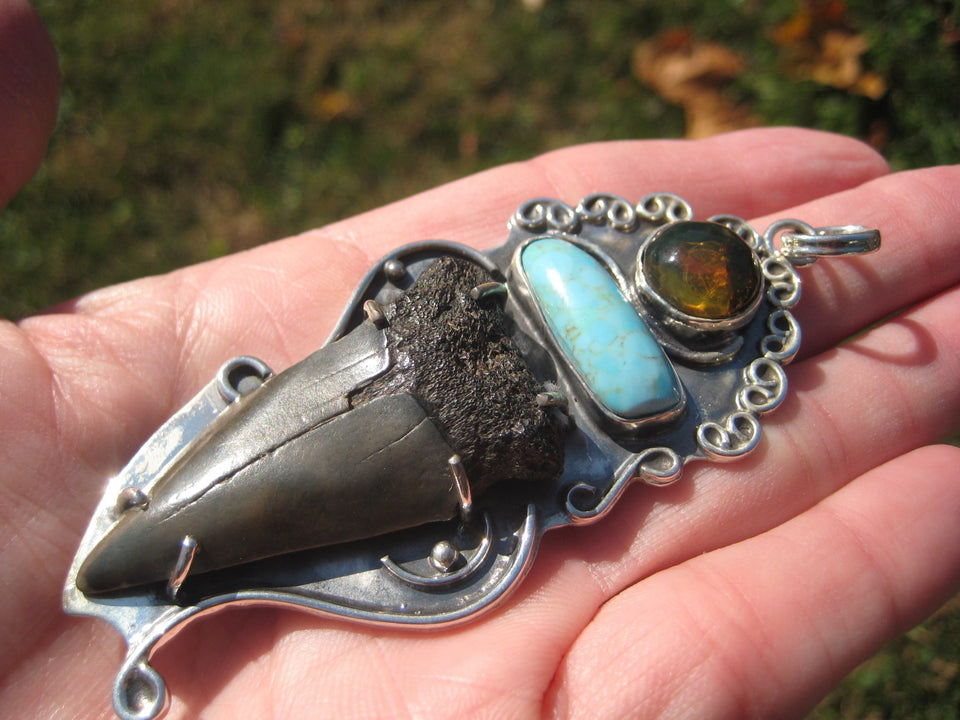 925 Silver Natural Megalodon Fossil Tooth Arizona Turquoise  Pendant Taxco A4476