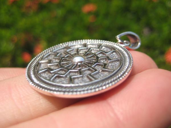 925 Sterling Silver Black Sun Wheel Viking Norse Sonnenrad pendant A5