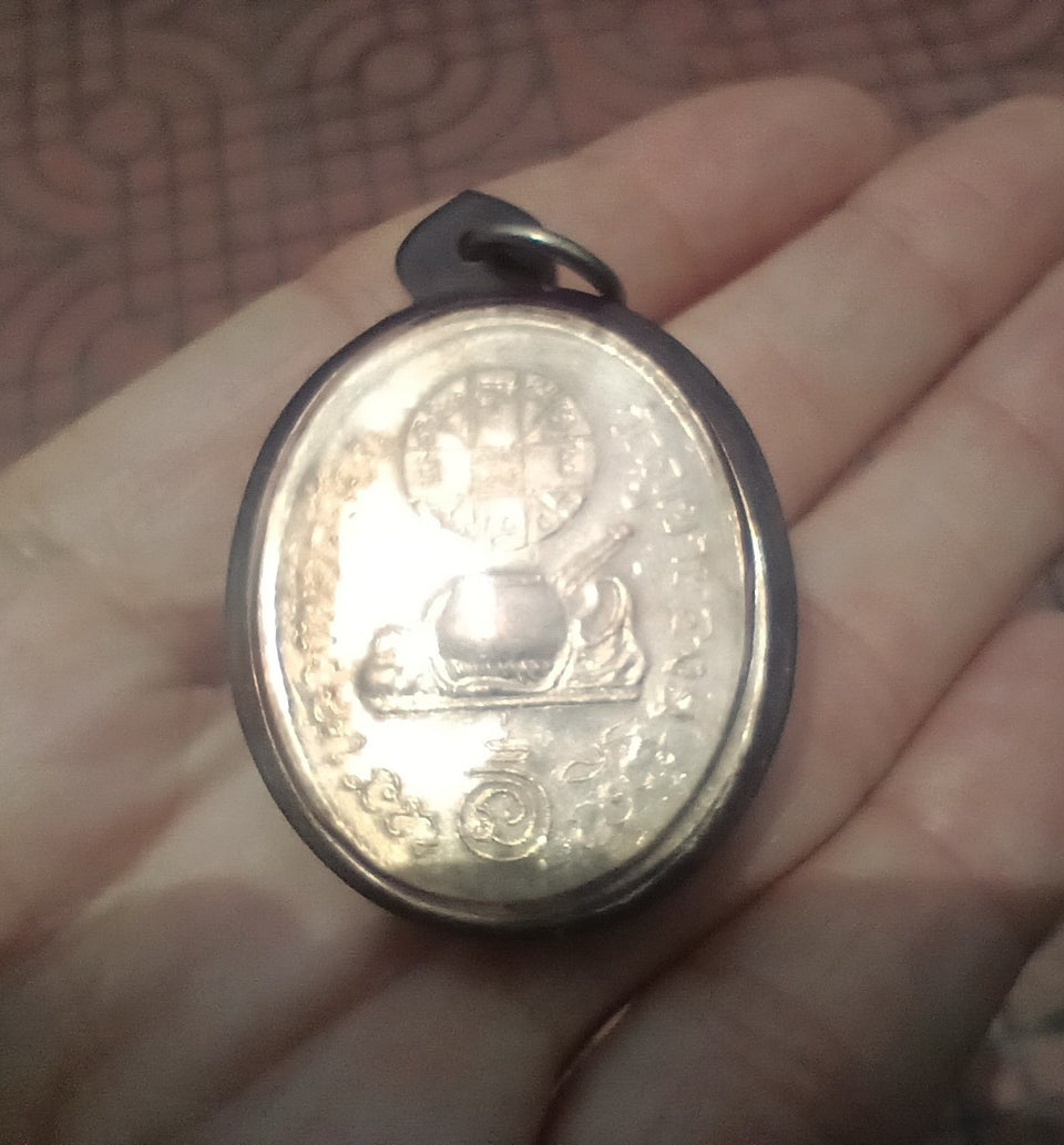 Brass metal Ganesh amulet pendant Thailand UN920