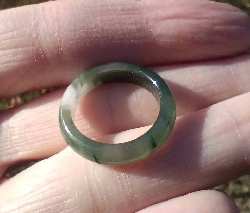 Natural Jade Jade ring Myanmar size 6.5 US CH833