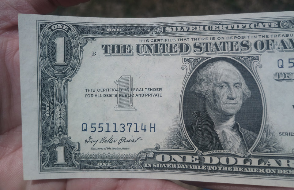 1935 One Dollar Bill Series E Silver Certificate Very Good Condition