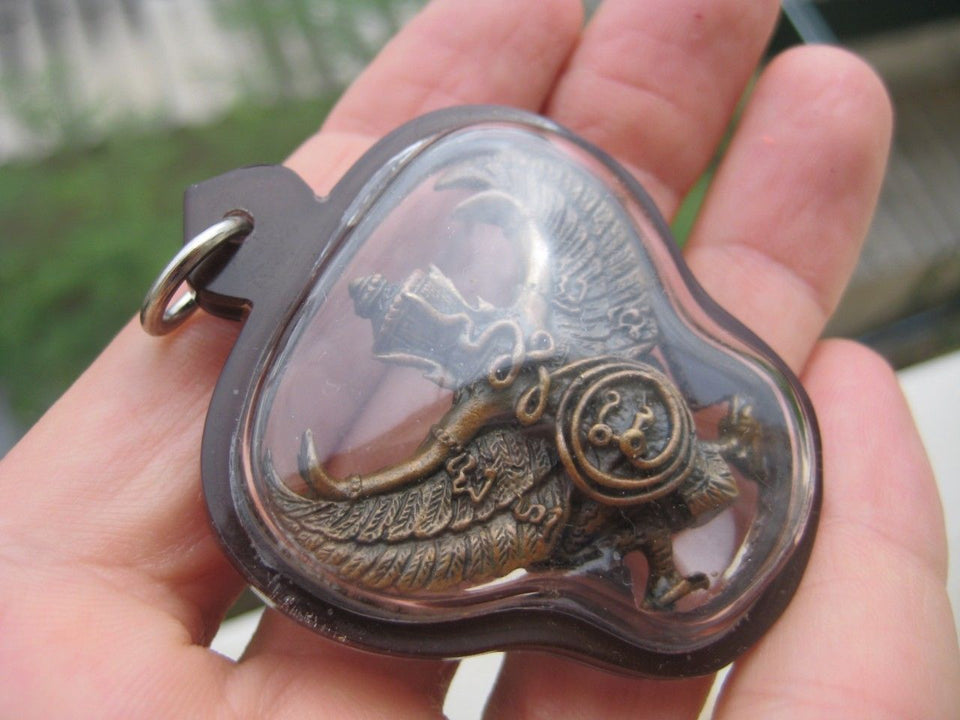 Garuda Bird God Figure Snake Bite Amulet Pendant Necklace Thailand A22